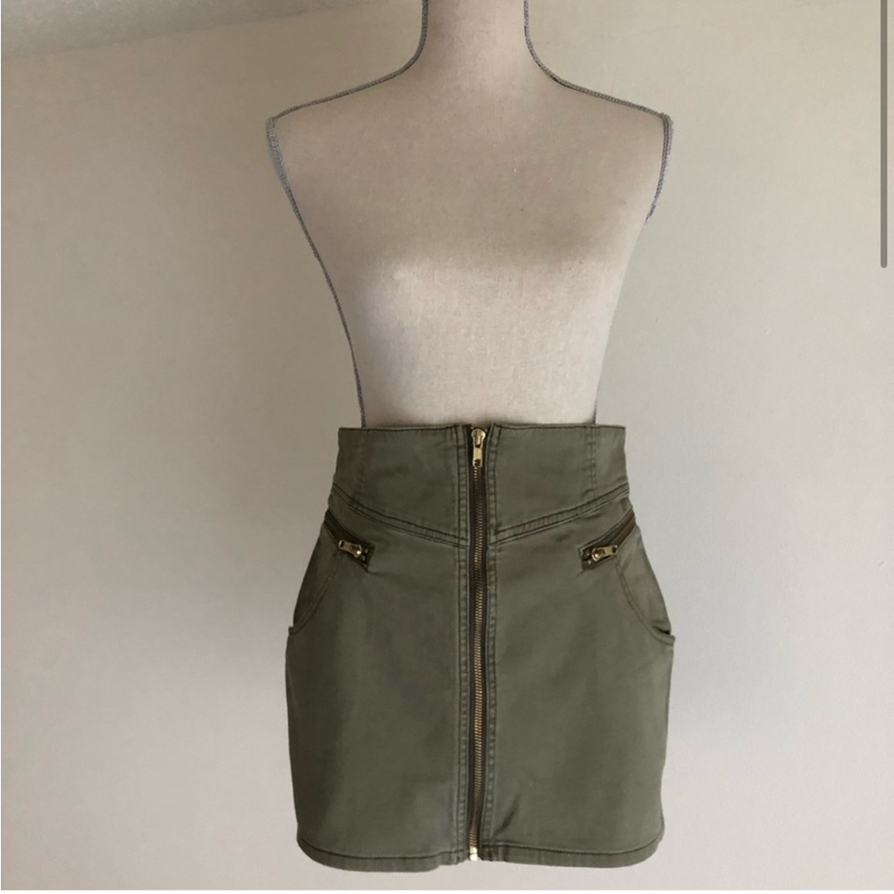 H&M Army Green Jean Mini Skirt, High Waist, Gold Zipper Details + Pockets, 12 - Picture 2 of 14